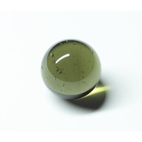 Broušený vltavín 10,7ct