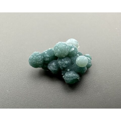Hroznový chalcedon – Sulawesi – Indonésie – 0,8g