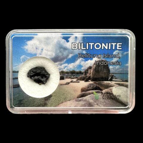 Bilitonit “Batu Satam” v krabičce – Belitung, Indonésie