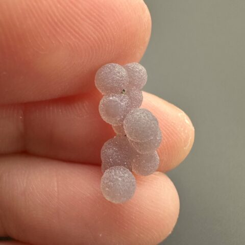 Hroznový chalcedon – Sulawesi – Indonésie – 0,6g