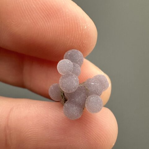 Hroznový chalcedon – Sulawesi – Indonésie – 0,8g