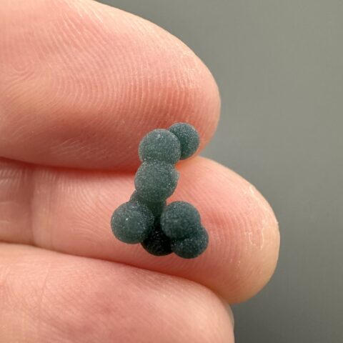 Hroznový chalcedon – Sulawesi – Indonésie – 0,2g