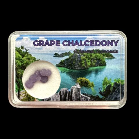 Hroznový chalcedon v krabičce – Sulawesi – Indonésie