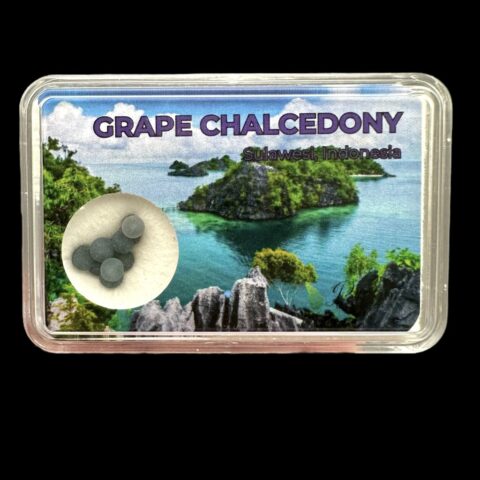 Hroznový chalcedon v krabičce – Sulawesi – Indonésie