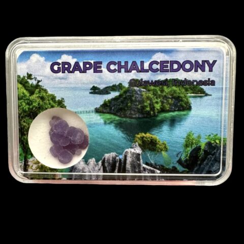 Hroznový chalcedon v krabičce – Sulawesi – Indonésie