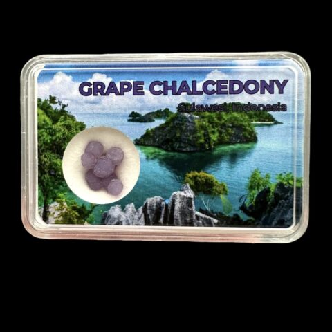 Hroznový chalcedon v krabičce – Sulawesi – Indonésie