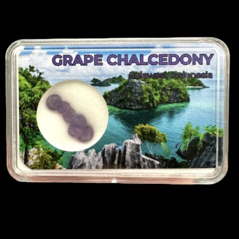 Hroznový chalcedon v krabičce – Sulawesi – Indonésie