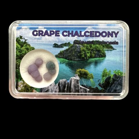 Hroznový chalcedon v krabičce – Sulawesi – Indonésie