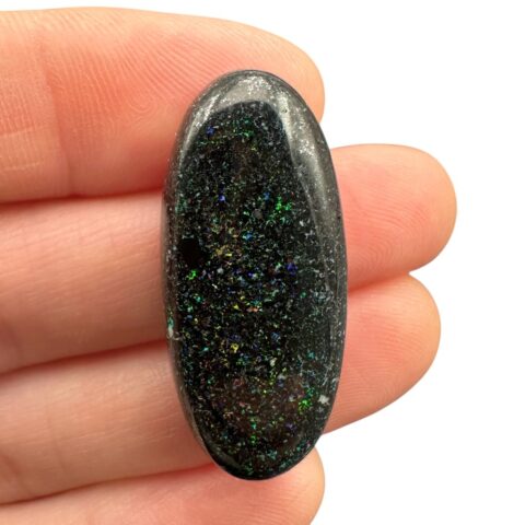 Australský opál 22,7ct – Kabošon – Andamooka, Austrálie