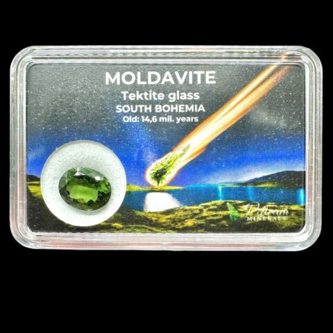 Broušený vltavín v krabičce 2,5ct