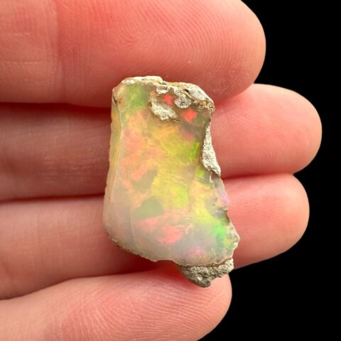 Drahý opál 8,5ct – Welo, Etiopie