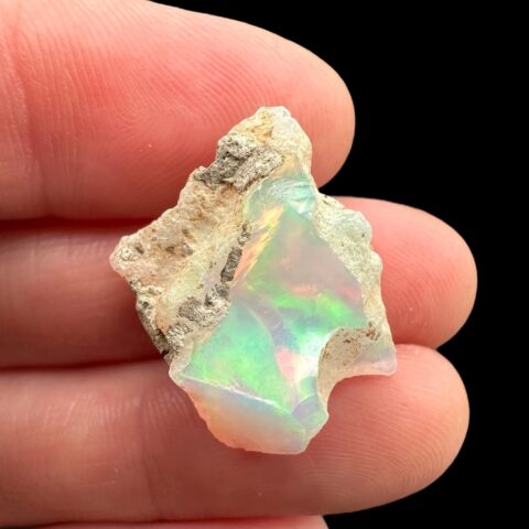 Drahý opál 10,5ct – Welo, Etiopie