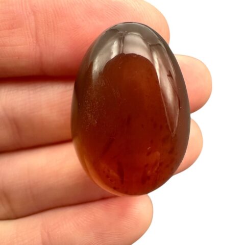 Tromlovaný jantar – Sumatra, Indonésie