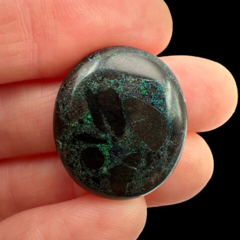 Australský opál 13,9ct – Kabošon – Andamooka, Austrálie