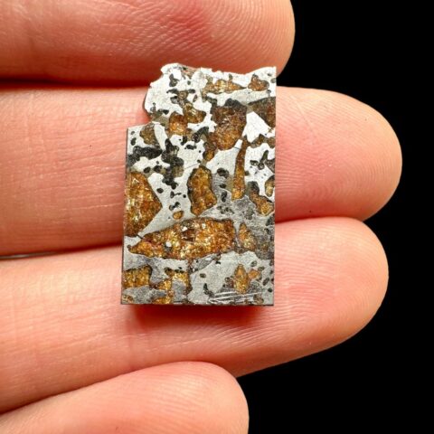 Meteorit Hassi el Biod 002 – 2,8g – Alžírsko