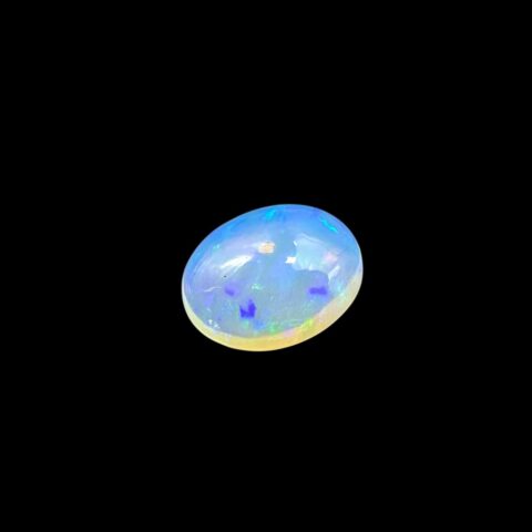 Drahý opál – Kabošon 1,8ct – Welo, Etiopie