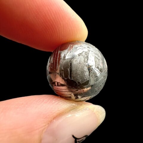 Meteorit Aletai koule 14 mm – Xinjiang, Čína