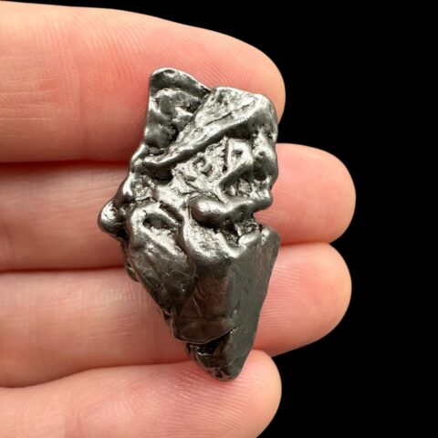 Meteorit Aletai 14,3g – Xinjiang, Čína