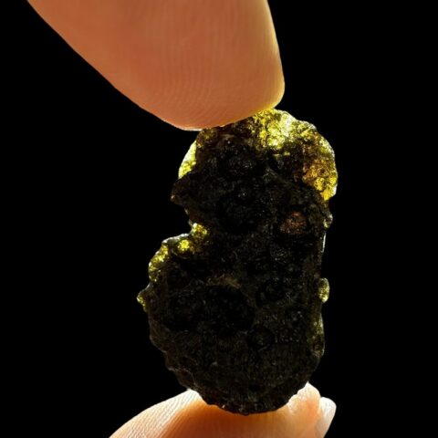 Indočínit 3,9g – Guangdong, Čína
