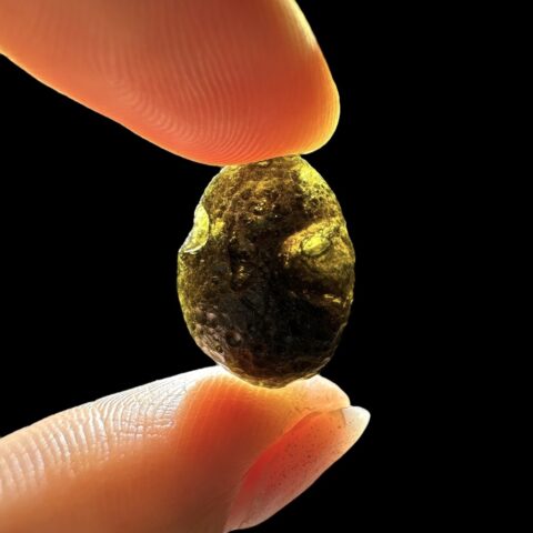Indočínit 1,7g – Guangdong, Čína