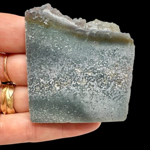 Hroznový chalcedon 43,3g – plátek – Sulawesi, Indonésie