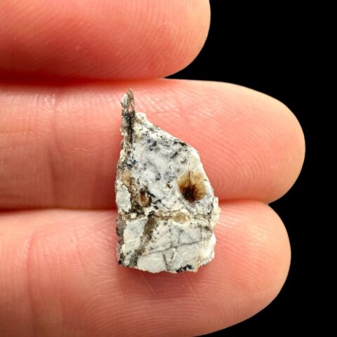Meteorit Timimoun 003 – 0,4g – Alžírsko