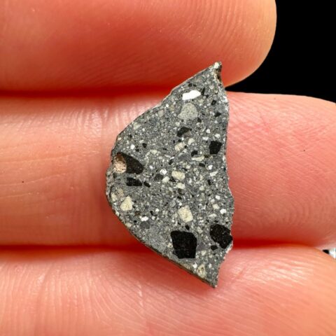 Meteorit NWA 15682 – 0,3g – Severozápadní Afrika