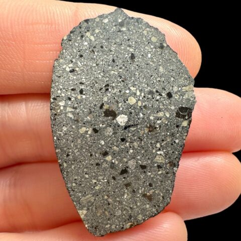 Meteorit NWA 15682 – 6,1g – Severozápadní Afrika