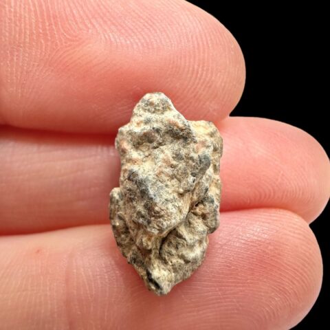 Lunární meteorit Gadamis 004 – 1,1g – Libye