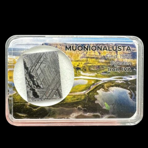 Meteorit Muonionalusta 3,7g – Extra kvalita – Norrbotten, Švédsko