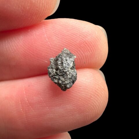 Meteorit Ksar Ghilane 022 – 0,1g – Tunisko