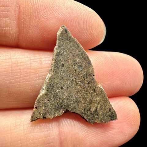 Lunární meteorit Ash Shaqqah 002 – 1,1g – Libye