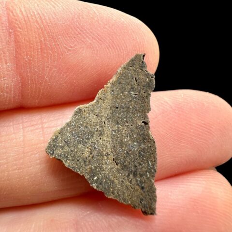 Lunární meteorit Ash Shaqqah 002 – 0,8g – Libye