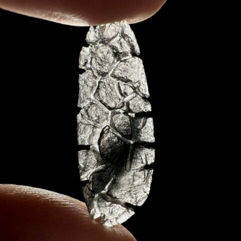 Slovenský obsidián – ježek – 0,9g / zvonivý