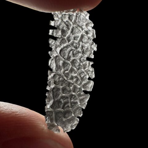 Slovenský obsidián – ježek – 0,8g / zvonivý