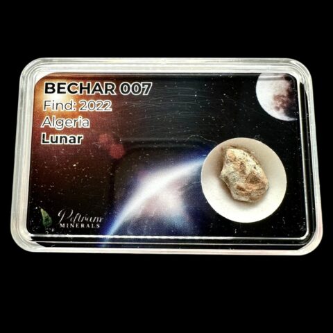 Lunární meteorit Bechar 007 – 0,8g – Alžírsko