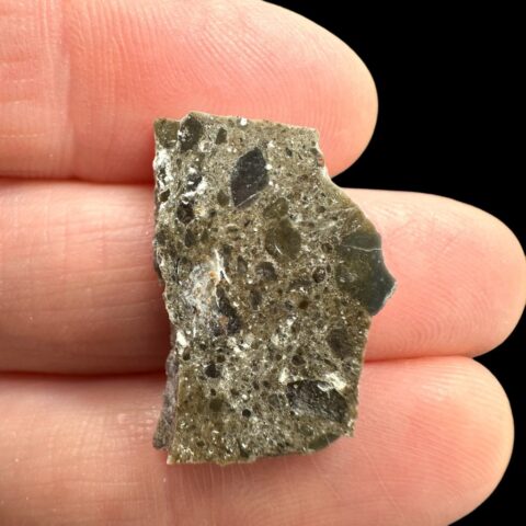 Lunární meteorit Oued el Hamim 001 – 2g – Libye