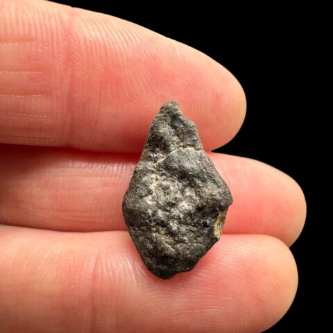 Meteorit NWA 869 – 1,6g – Severozápadní Afrika