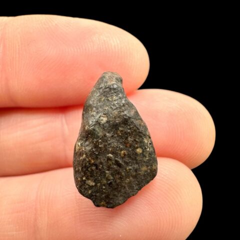 Meteorit NWA 869 – 2,2g – Severozápadní Afrika