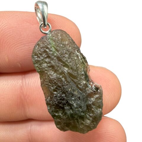 Stříbrný vltavínový přívěsek 2,8g