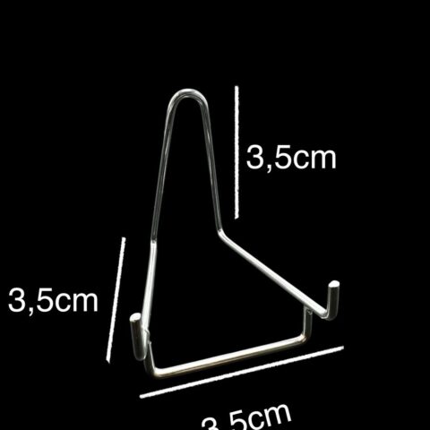 Železný stojánek – výška 3,5 cm