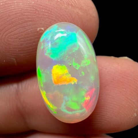Drahý opál 6,15ct – Kabošon – Welo, Etiopie