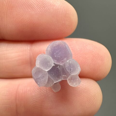 Hroznový chalcedon – Sulawesi – Indonésie – 1,1g