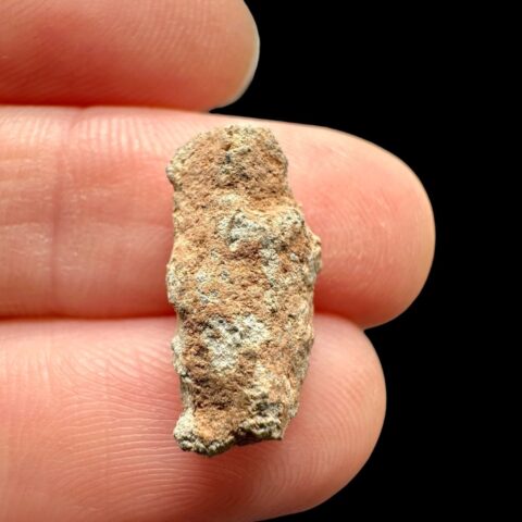 Lunární meteorit Bechar 007 – 0,8g – Alžírsko