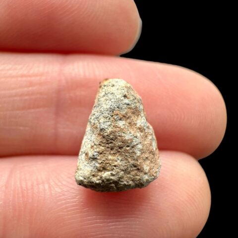 Lunární meteorit Bechar 007 – 0,8g – Alžírsko