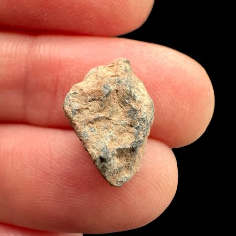 Lunární meteorit Bechar 007 – 0,7g – Alžírsko