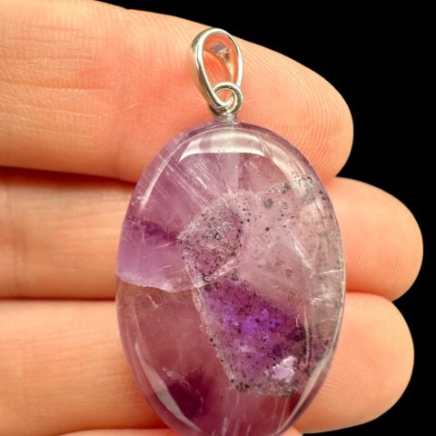 Stříbrný přívěsek z ametystu