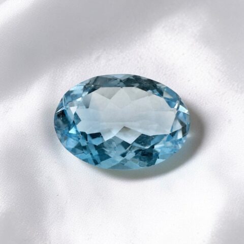 Broušený modrý topaz z Brazílie 6,4ct