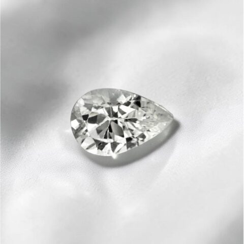 Broušený zirkon z Kambodži 2,45ct