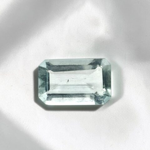 Broušený akvamarín z Pákistánu 0,65ct
